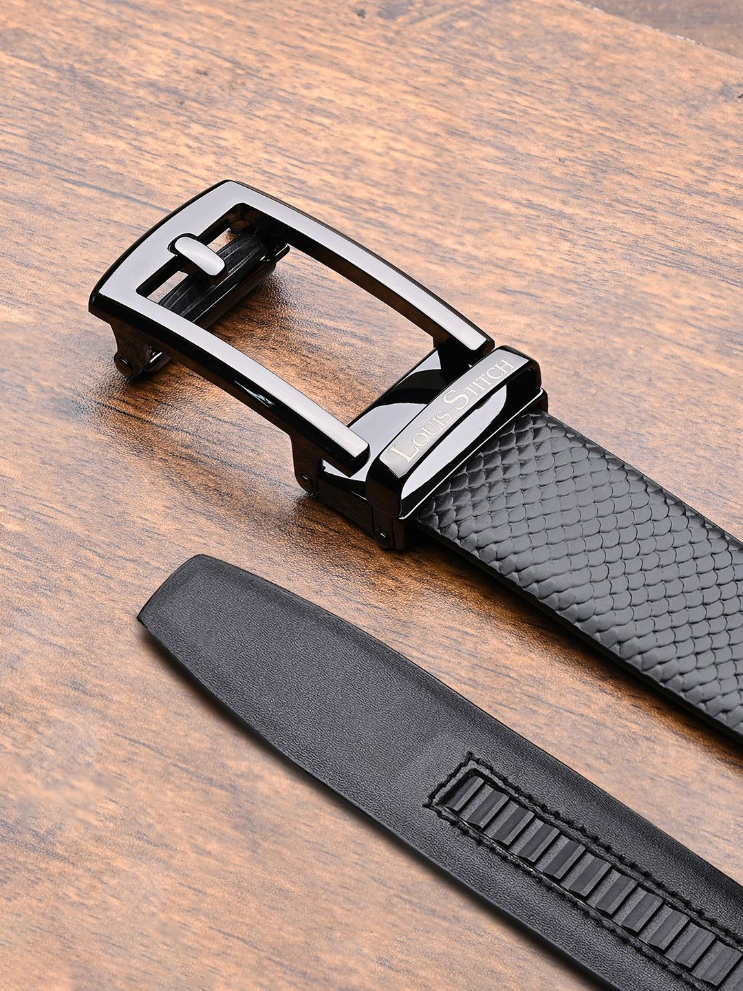 LOUIS STITCH Premium VT Leather Gunmetal Black Buckle Auto Lock Belt