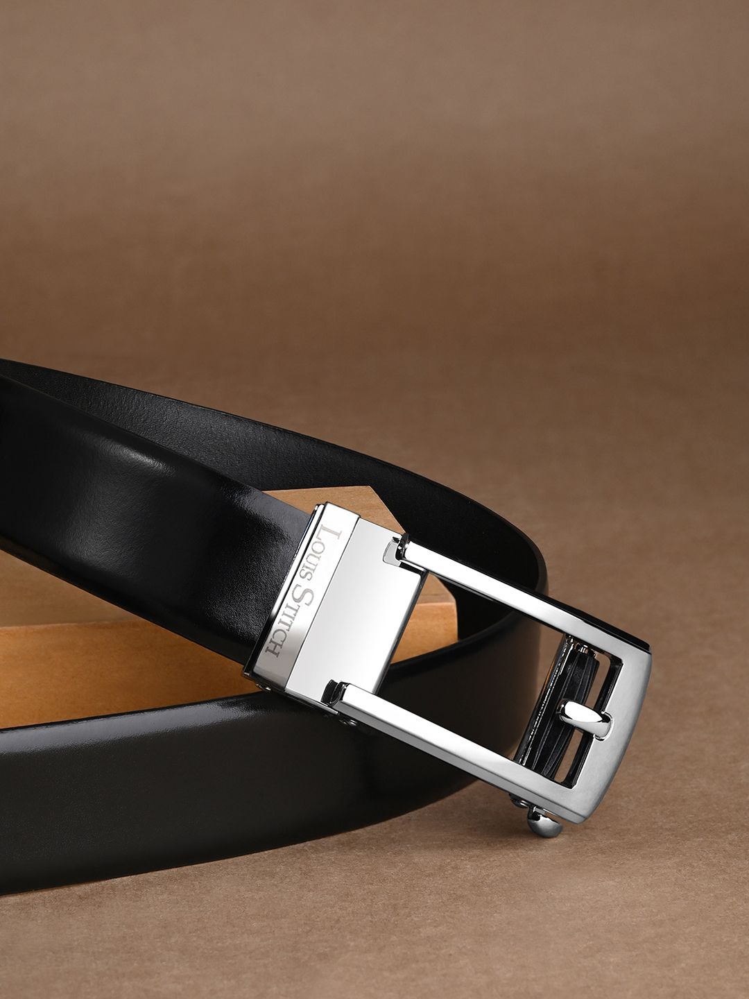 LOUIS STITCH Premium VT Leather Gunmetal Black Buckle Auto Lock Belt