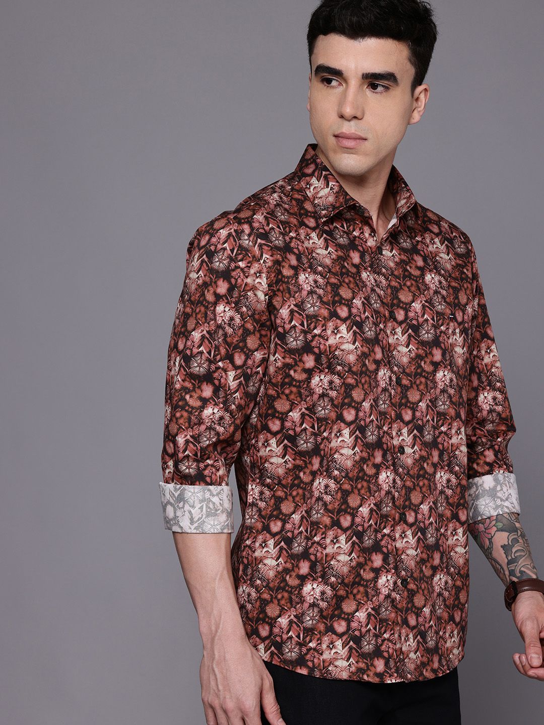 Louis Philippe Sport Louis Philippe Sport Slim Fit Abstract Printed Pure Cotton Casual Shirt