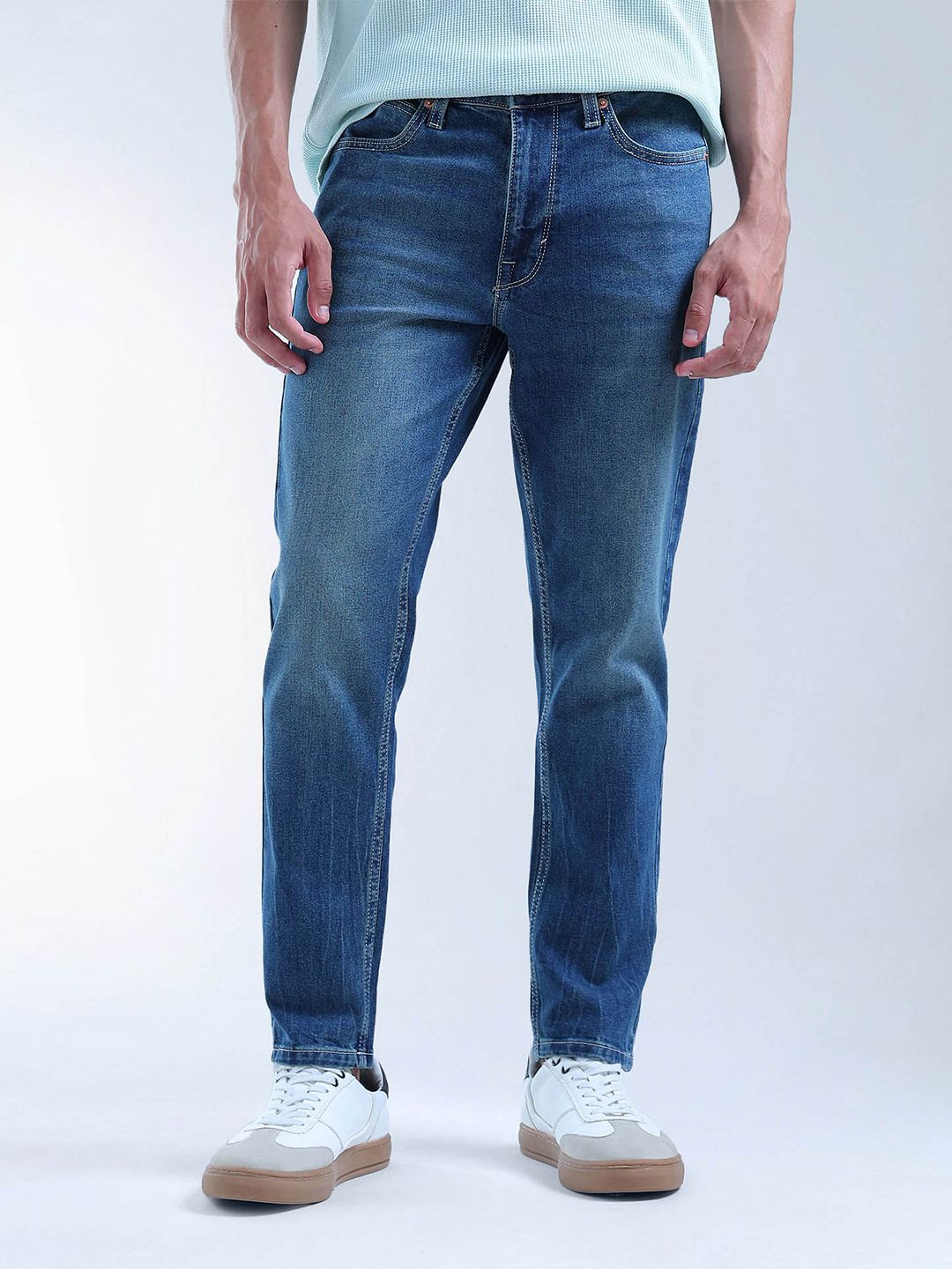 Flying Machine Flying Machine Men Relaxed Fit Mid-Rise Light Fade Stretchable Jeans
