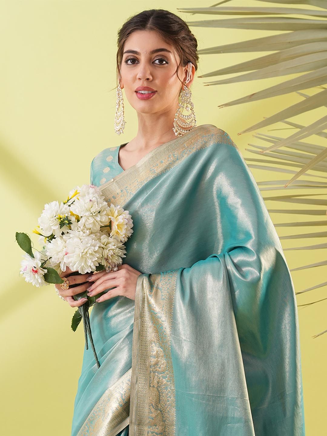 VILLAGIUS Woven Design Zari Pure Silk Ready to Wear Kanjeevaram Saree Price in India