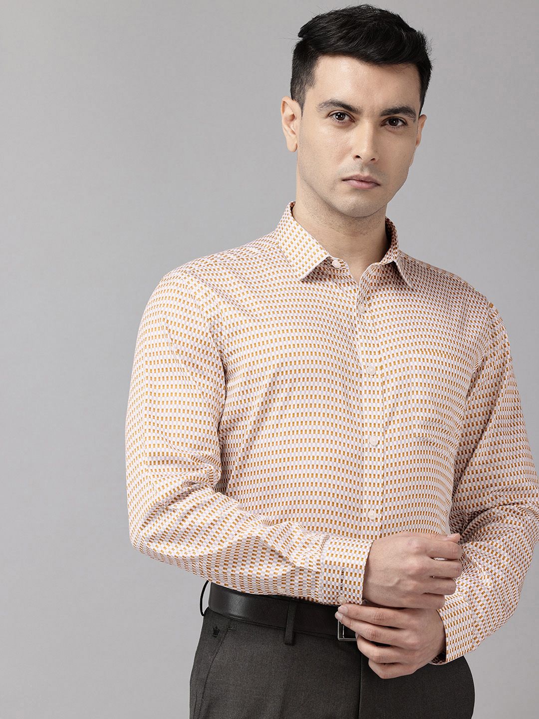 Van Heusen Pure Cotton Slim Fit Geometric Printed Formal Shirt