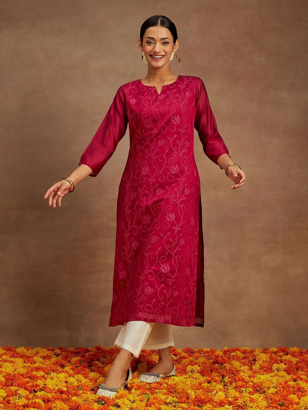 Chanderi Silk Straight Kurta Libas Floral Embroidered Notch Neck Chanderi Silk Straight Kurta
