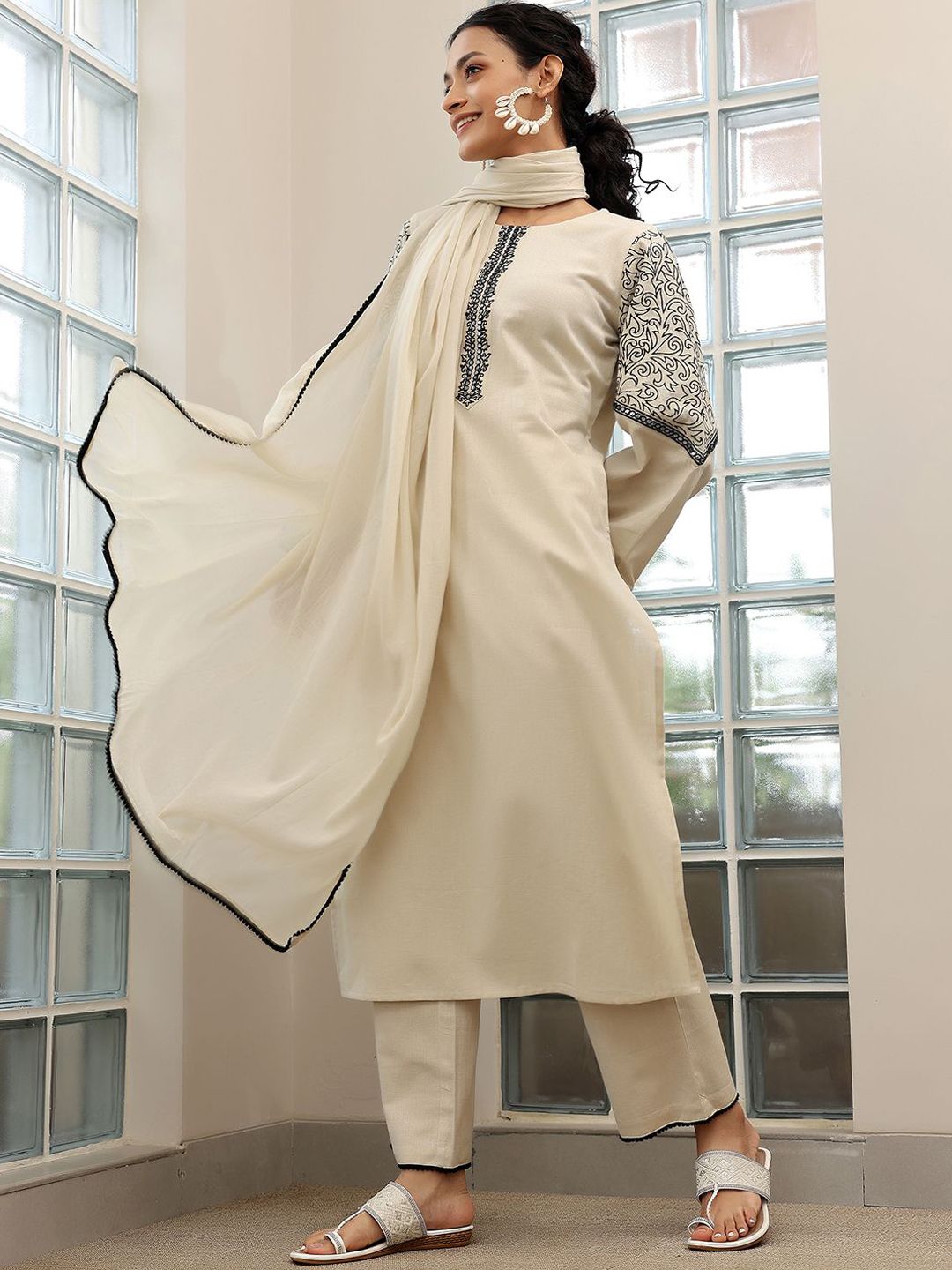Libas Libas Thread Work Straight Kurta With Palazzos & Dupatta