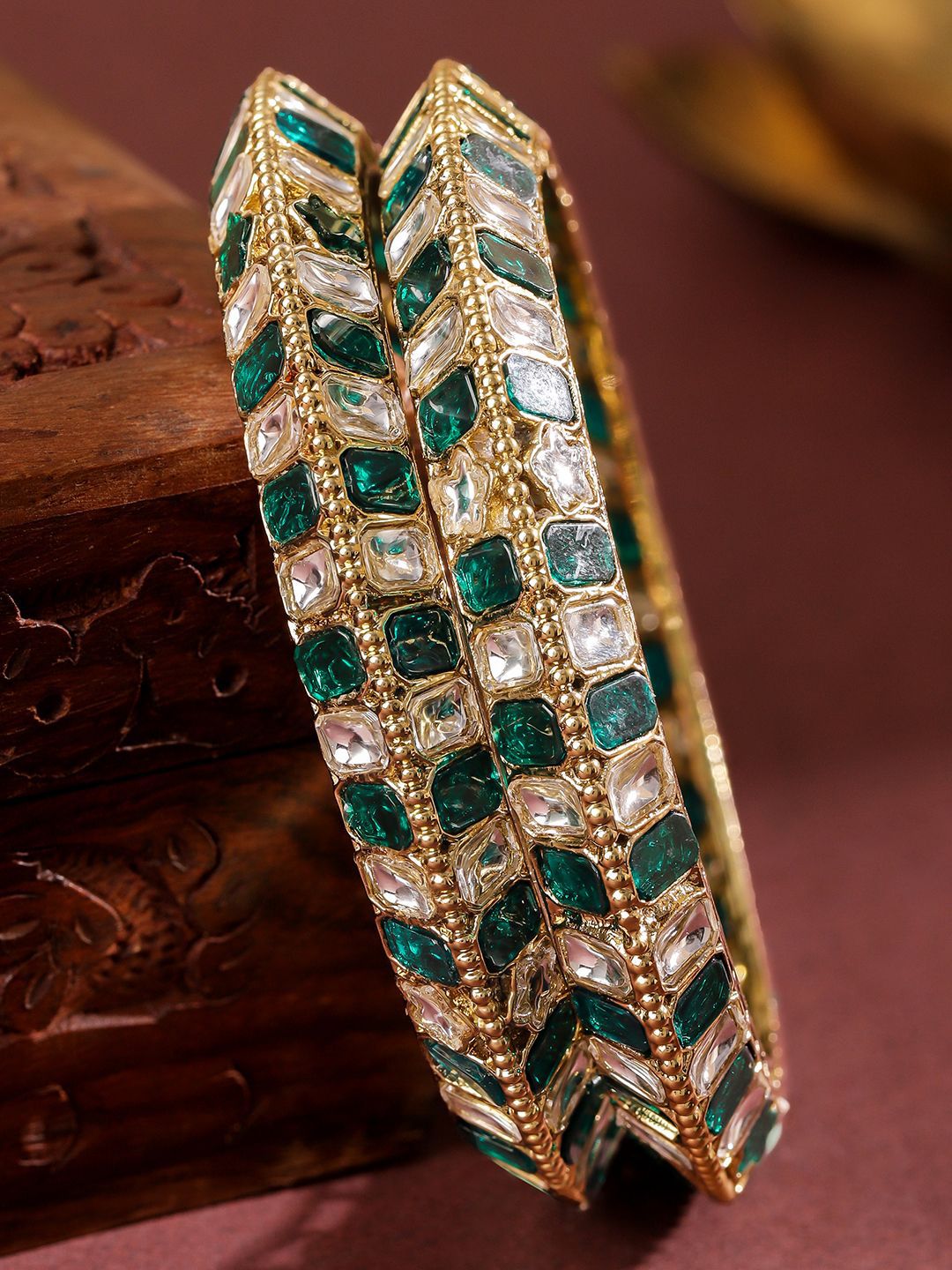 Rubans Rubans Set of 2 18K Gold-Plated Emerald Green & White Zirconia Stone Studded Bangles