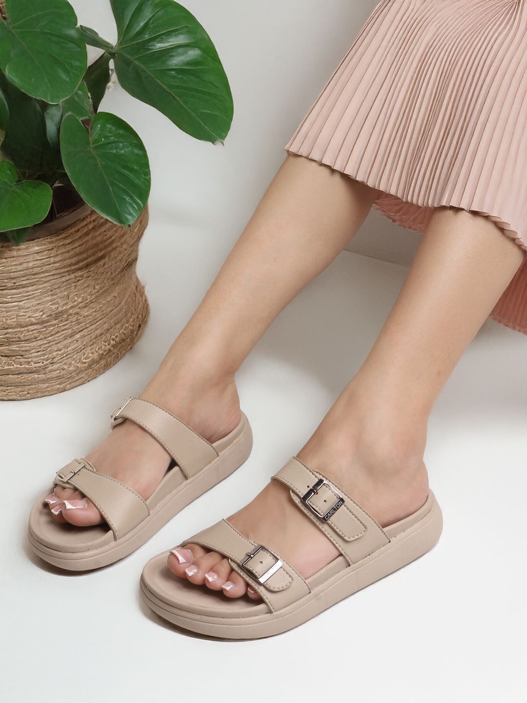 Carlton London sports Women Open Toe Flats With Buckles