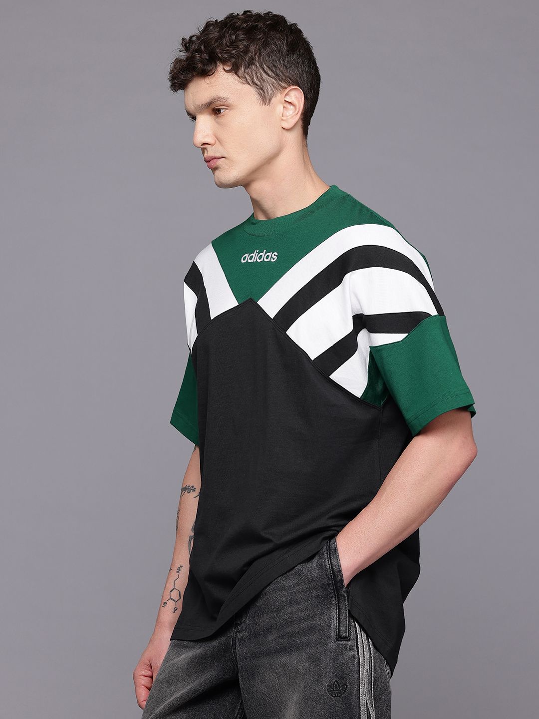 Buy ADIDAS Originals Graphic Printed Pure Cotton Archive Cutline T