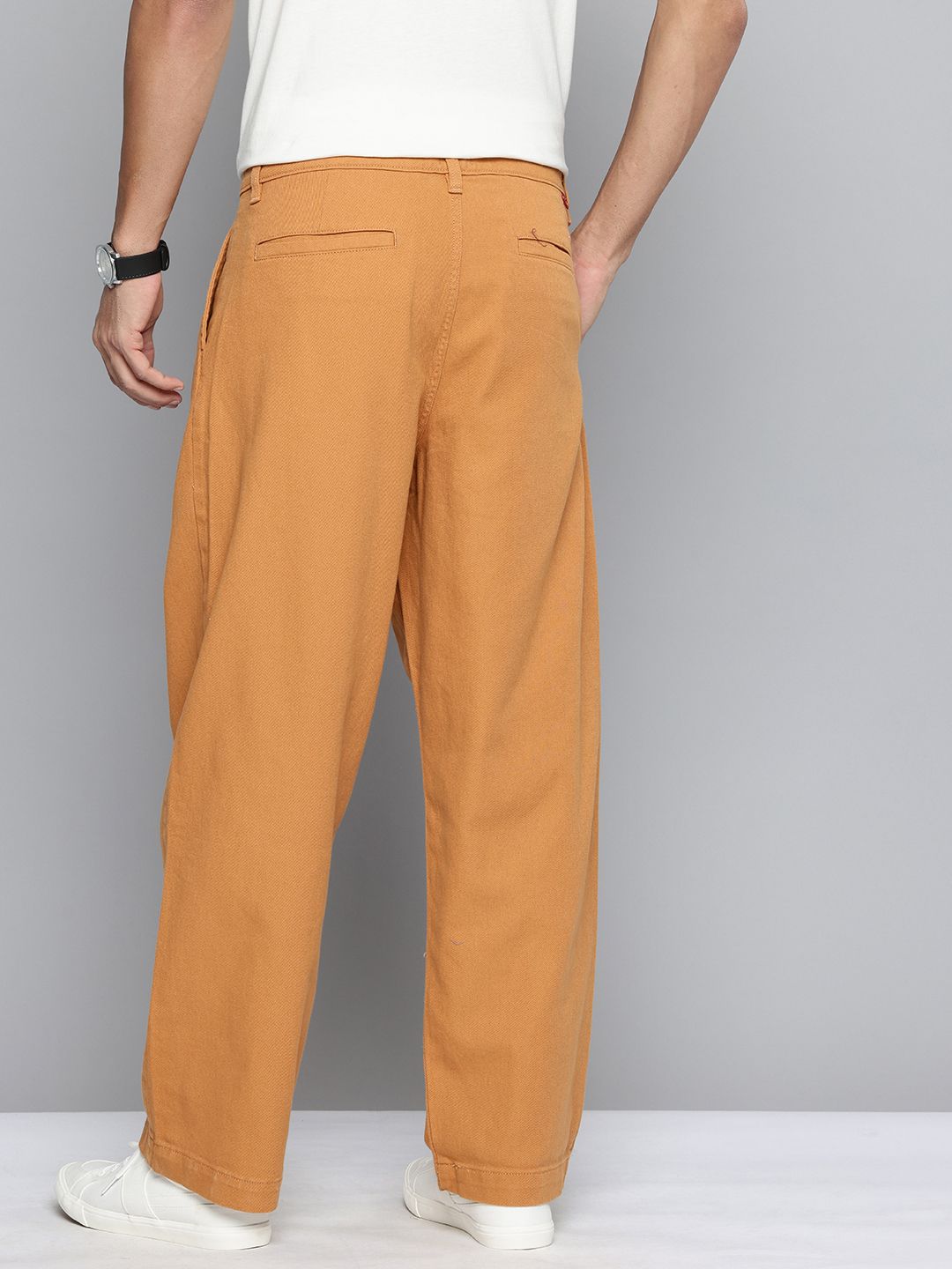 Buy Levis Men Pure Cotton Loose Fit Pleated Chinos Trousers