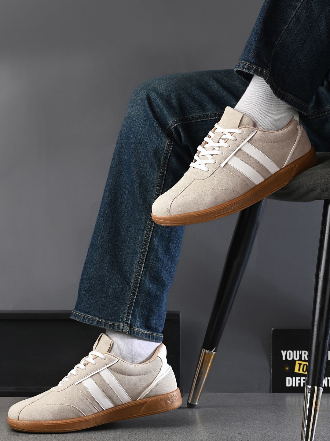The Roadster Lifestyle Co. Men Striped Sneakers