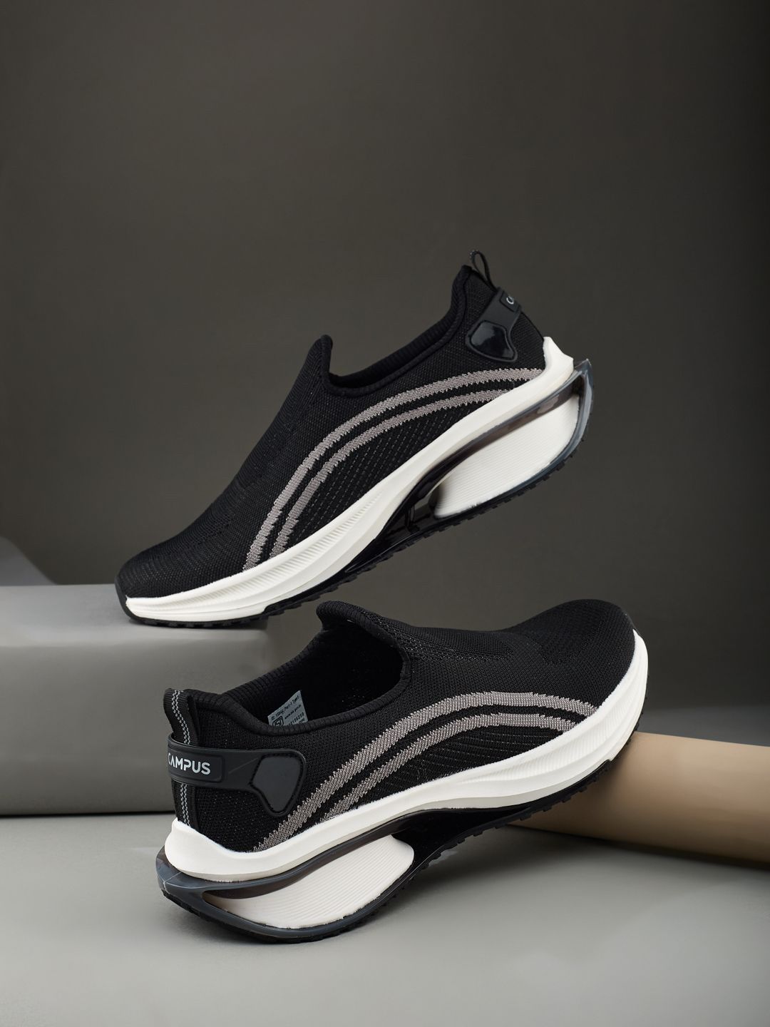 Campus Men COVERT Mesh Walking Non-Marking Shoes