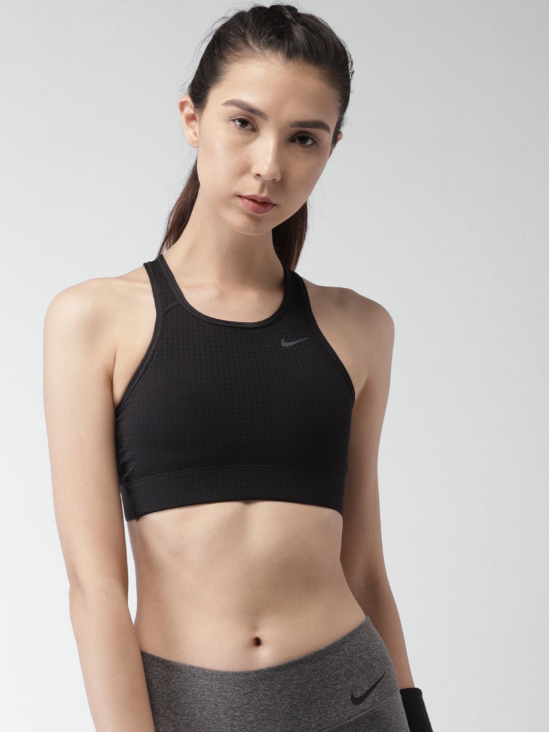 nike cross bra