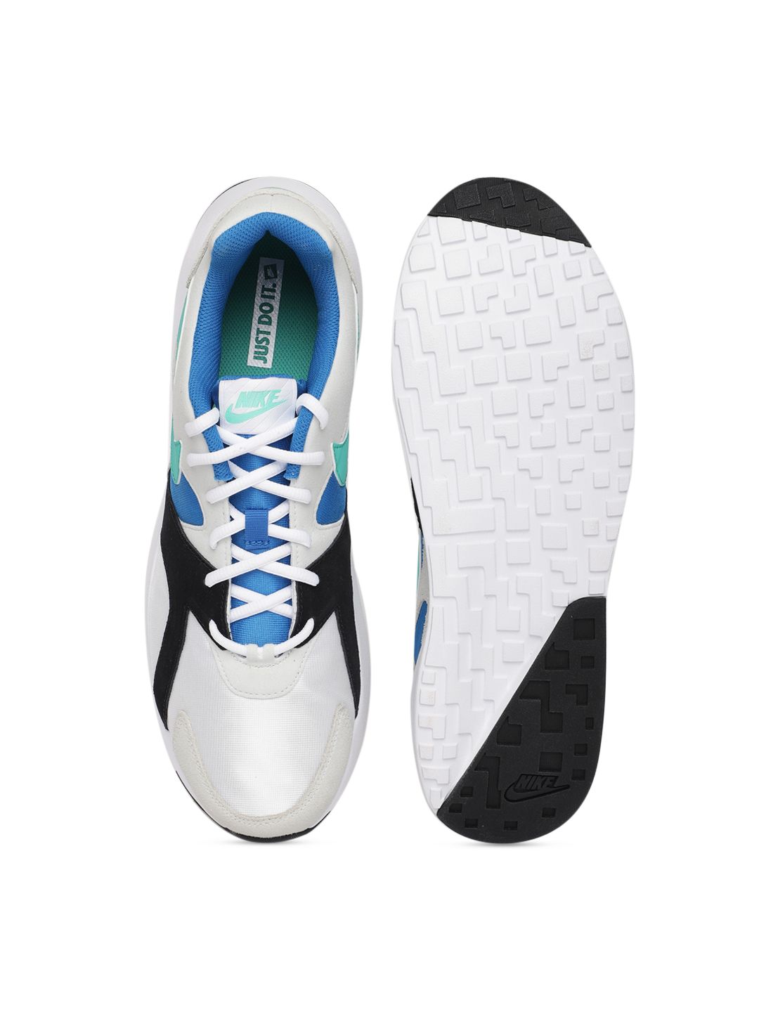 nike pantheos trainers in white