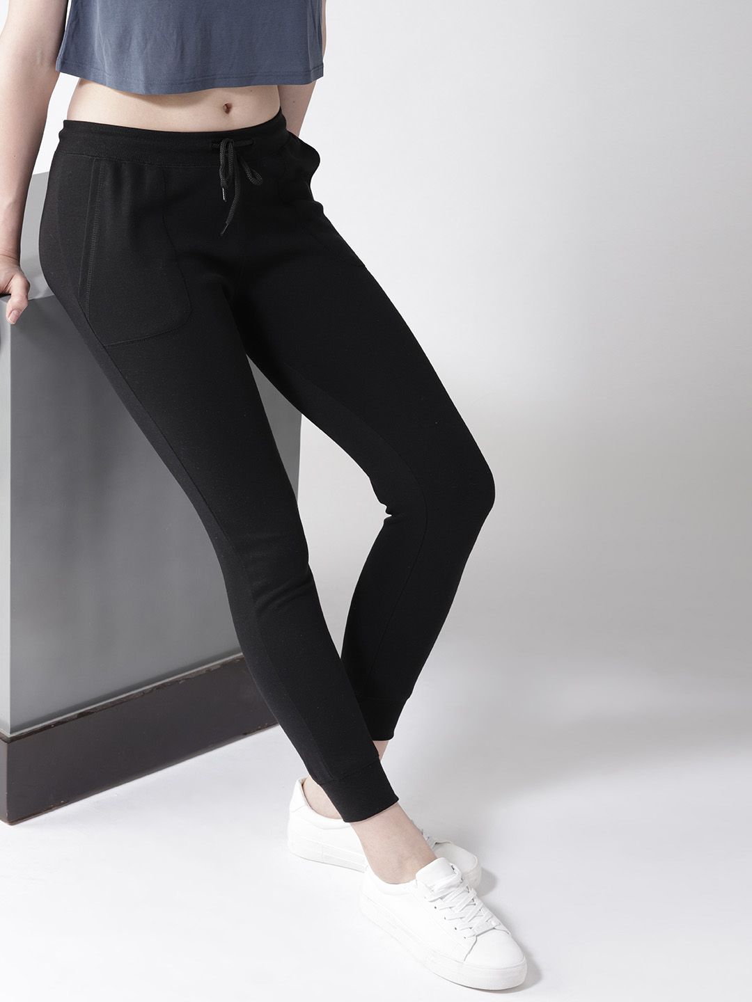 Harvard Black Solid Joggers Price in India