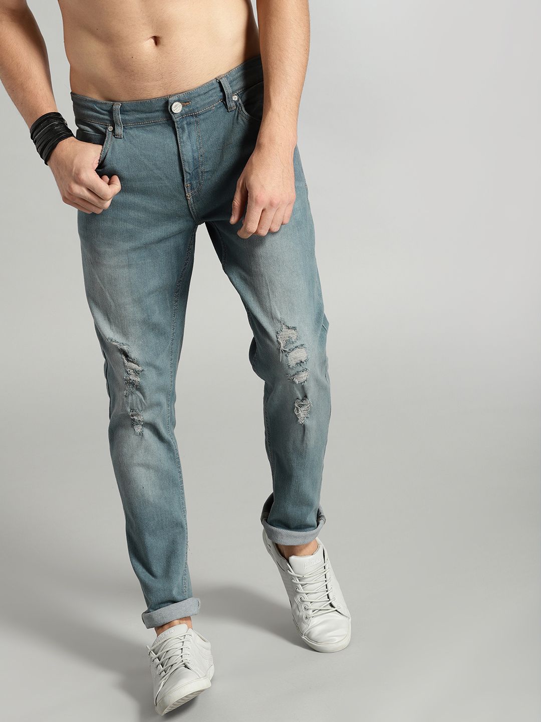 Roadster Fast and Furious Men Blue Slim Fit Mid,Rise Mildly Distressed Stretchable Jeans