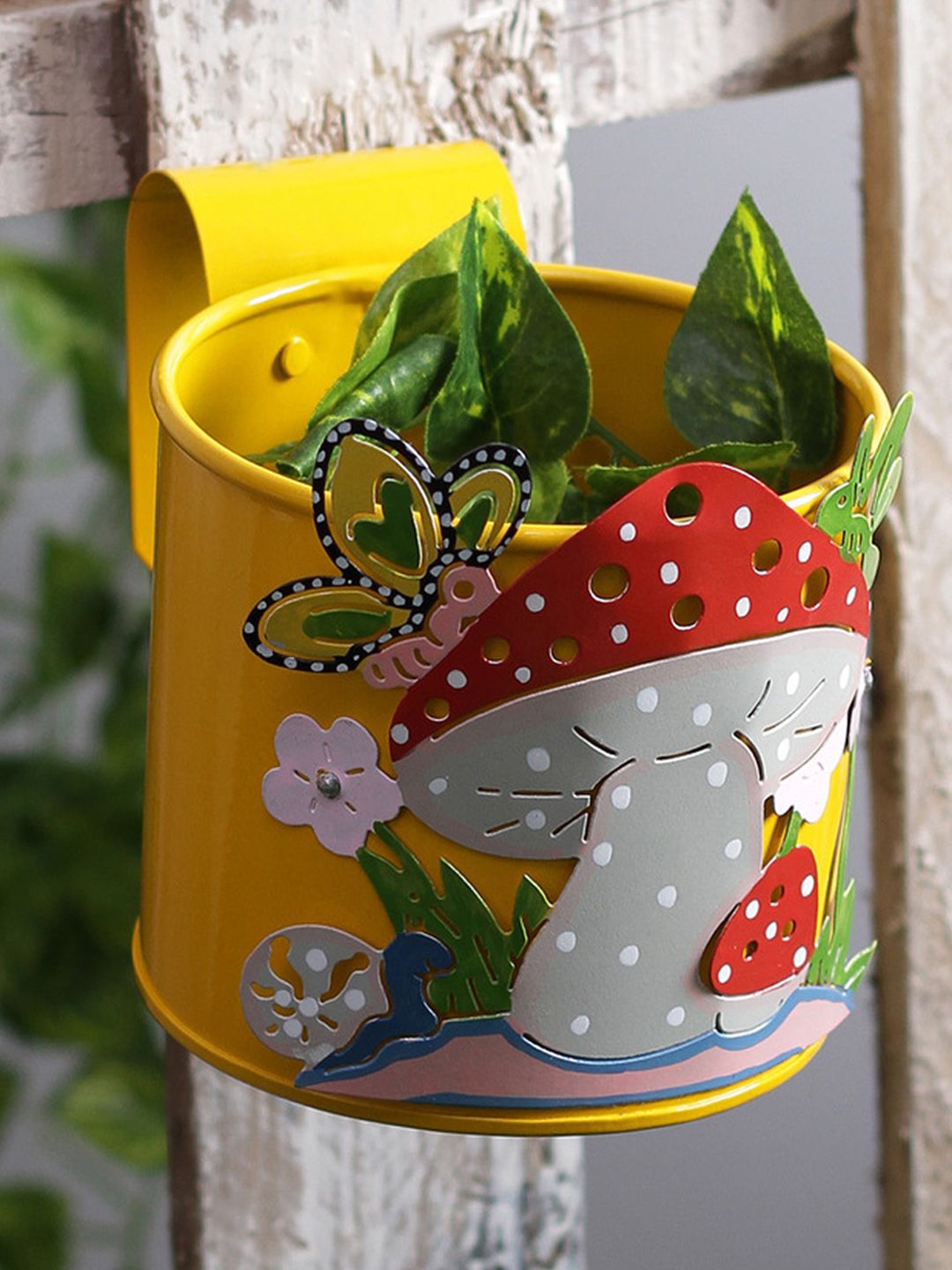 green girgit Metal Yellow Mushroom Planter Price in India