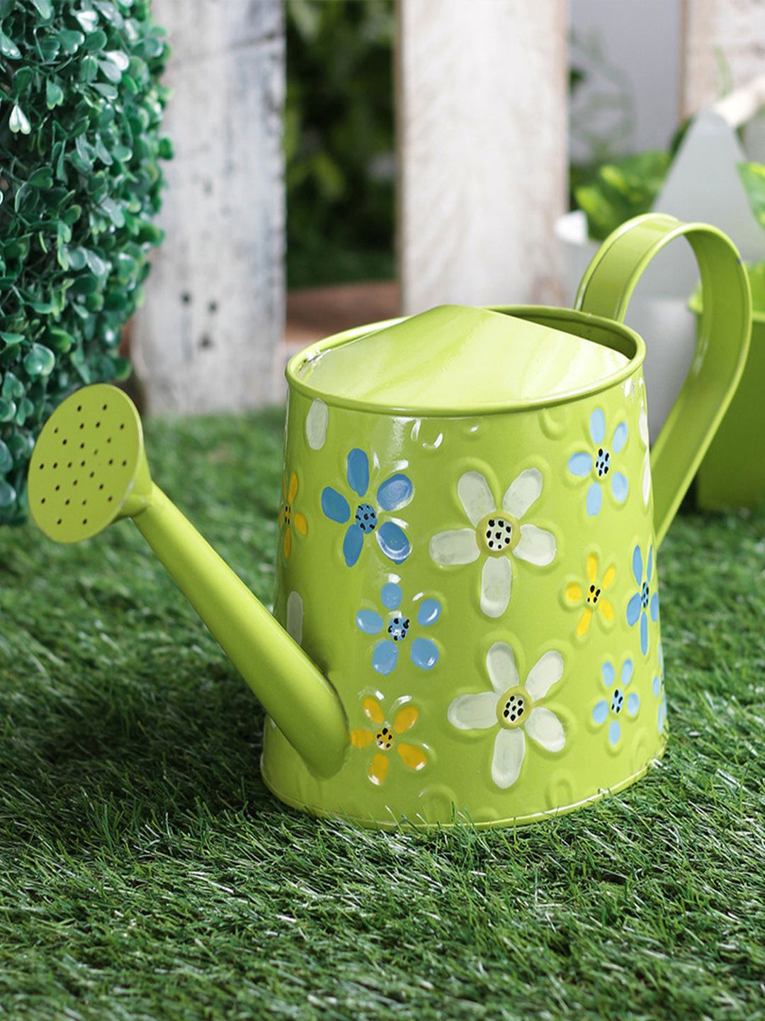 green girgit Green Handpainted Metal Water Cane Price in India