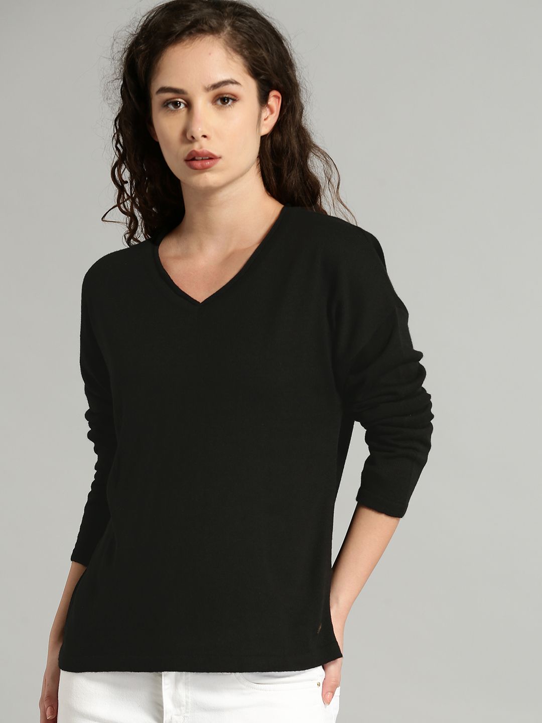 Roadster Women Black Solid Pullover Price in India