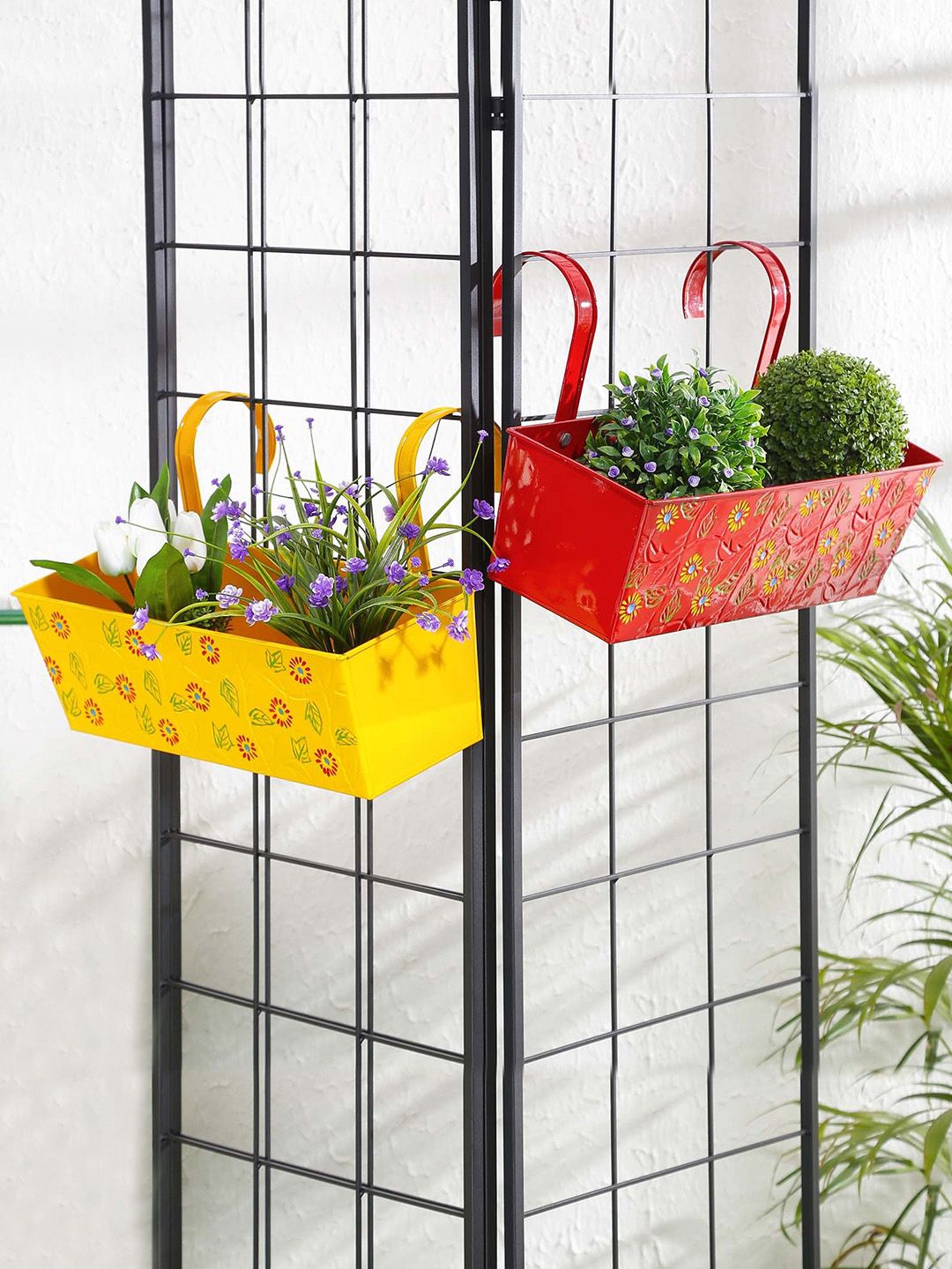 green girgit Set of 2 Yellow & Red Handpainted Rectangular Hanging Planters Price in India