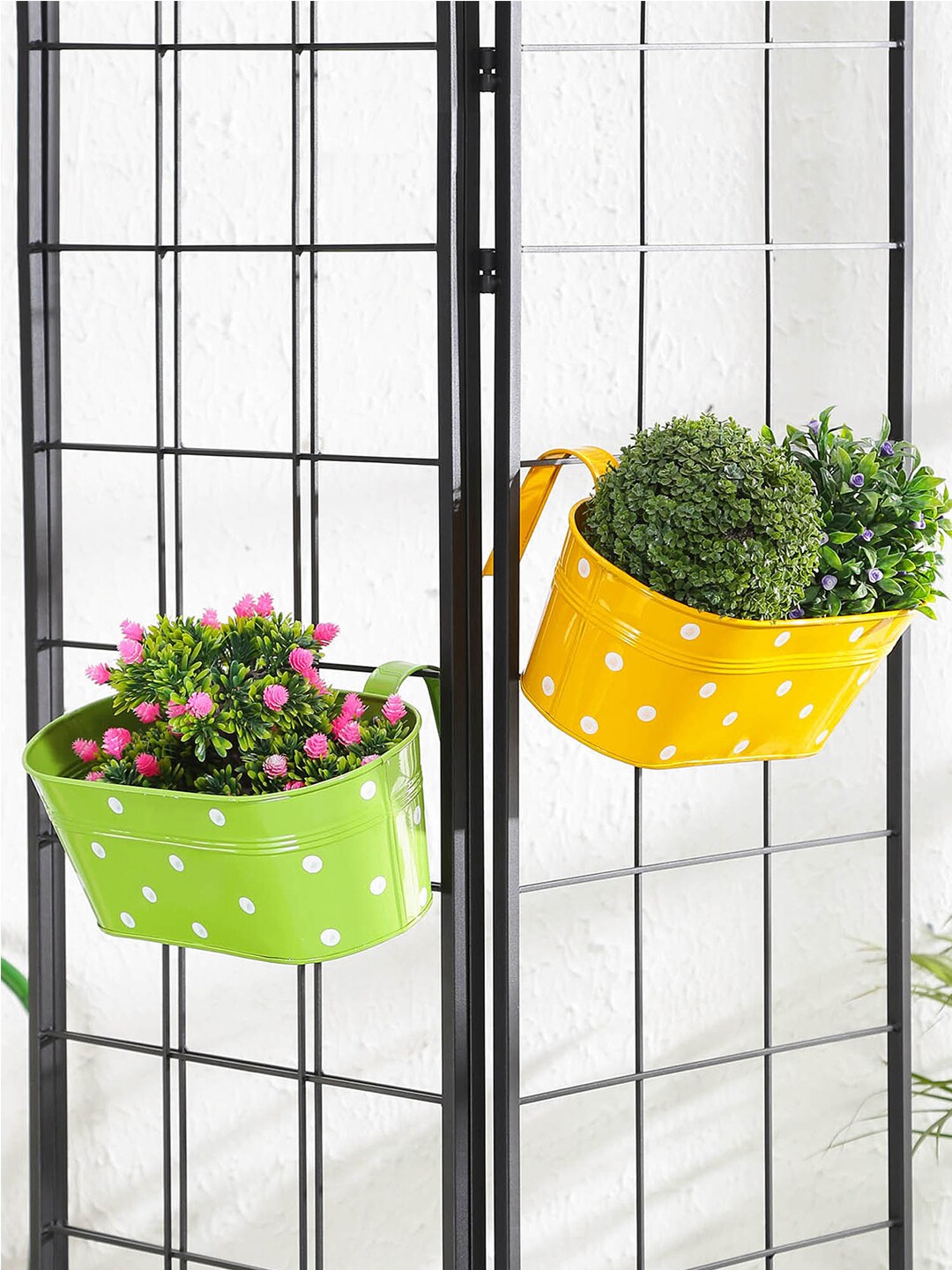 green girgit Set of 2 Yellow & Green Printed Oval Hanging Planters Price in India