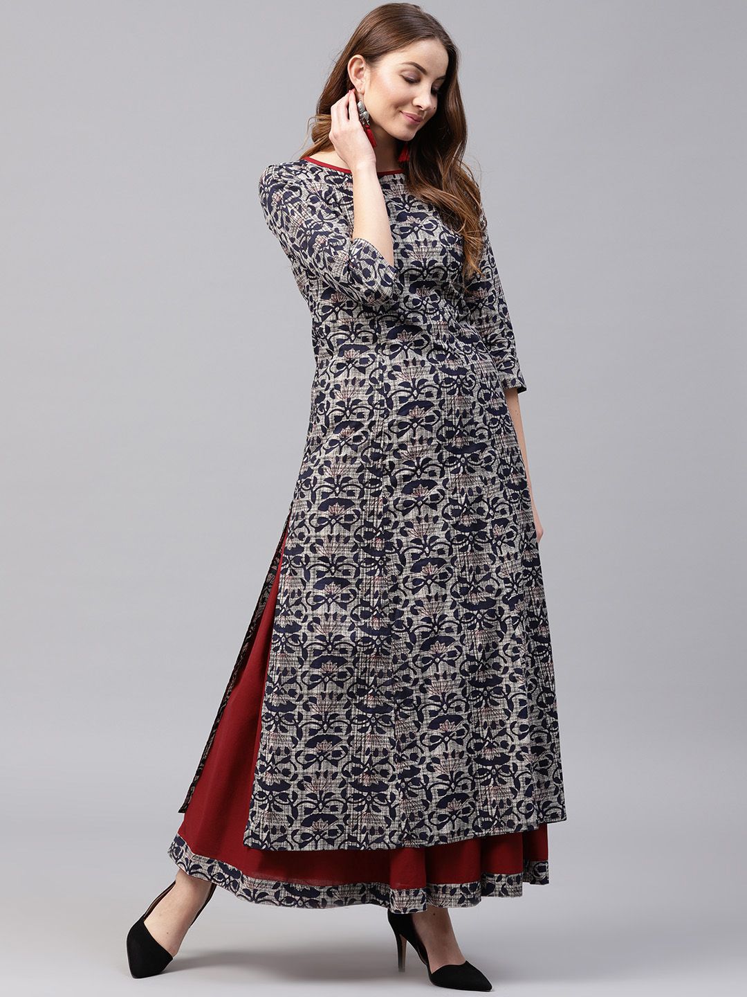 Nayo Women Navy Blue & Maroon Printed Kurta with Skirt