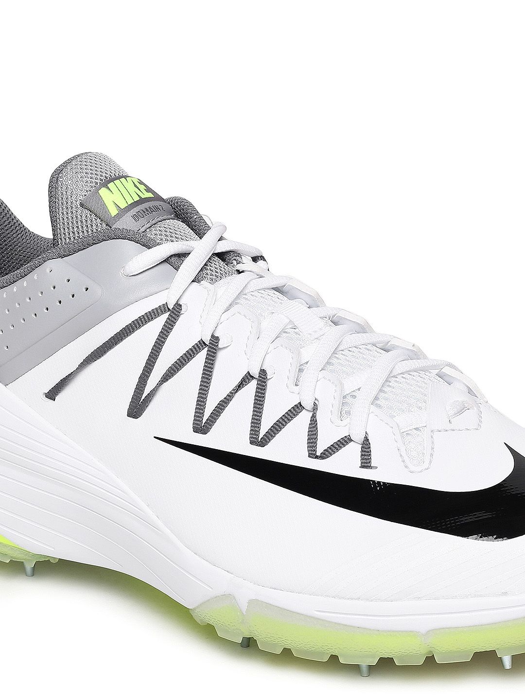 nike domain cricket shoes