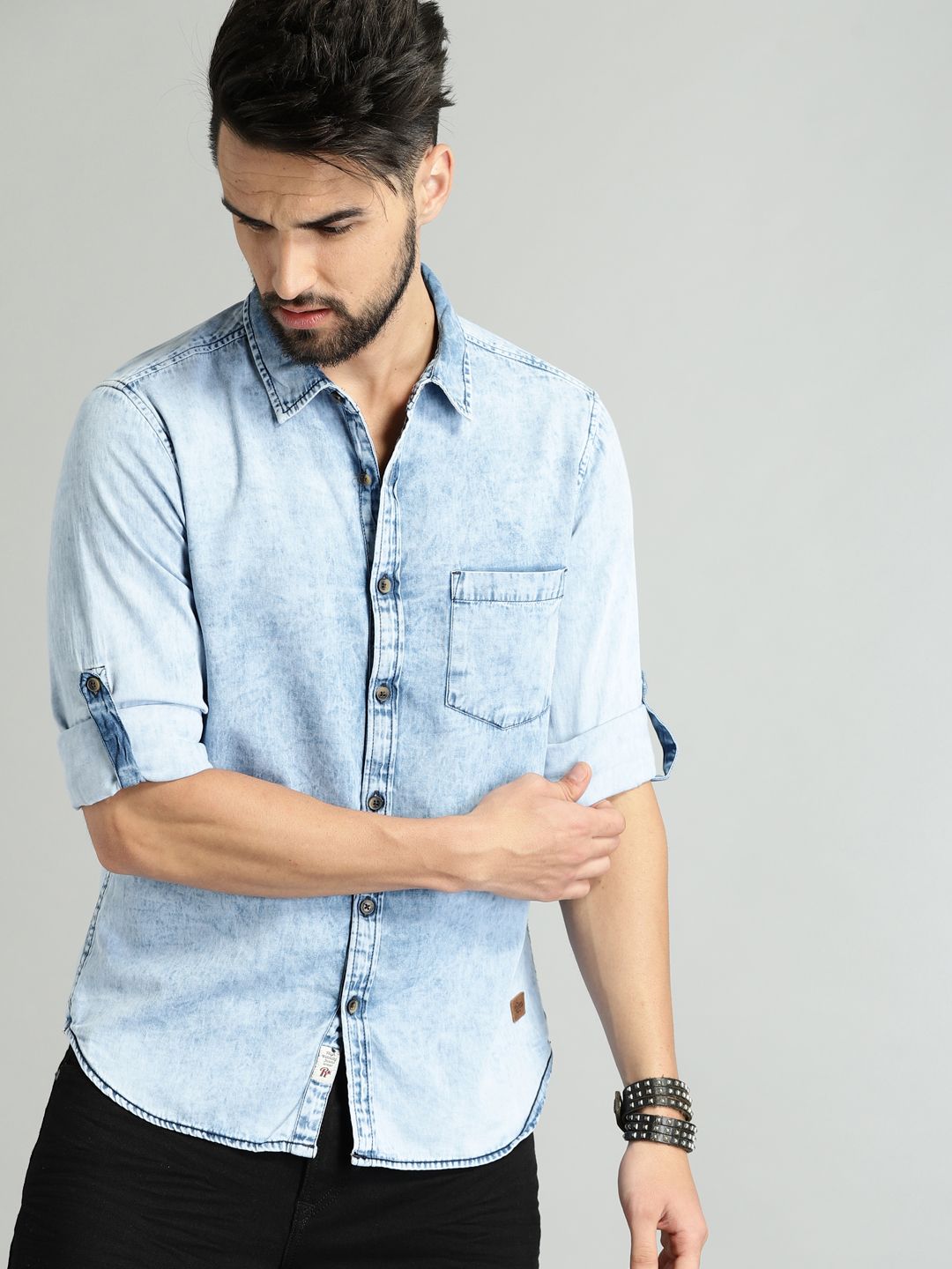 Roadster Men Blue Regular Fit Faded Denim Casual Shirt