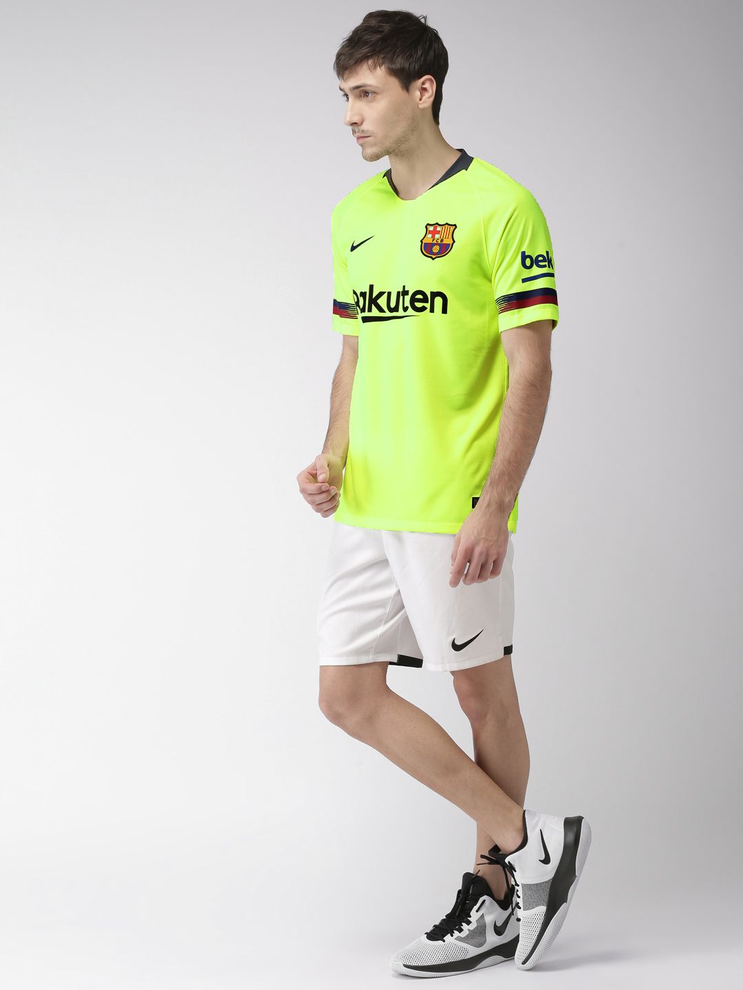 FC Barcelona Nike ライムグリーンシャツ Buy Nike Men Flourescent Green Printed Breathe FC Barcelona DRI