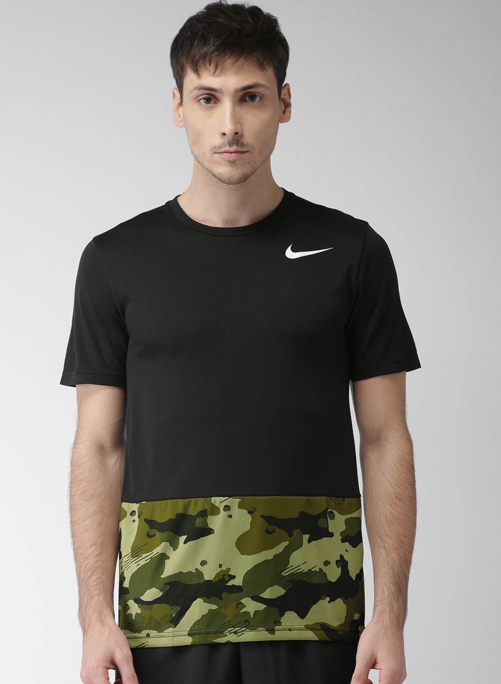 Nike Black Printed Regular Fit Round Neck T-Shirt