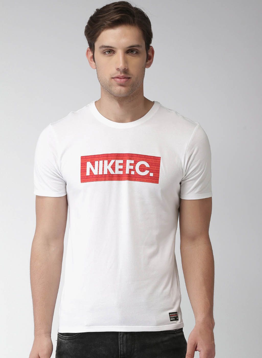 Nike White Printed Regular Fit Round Neck T-Shirt