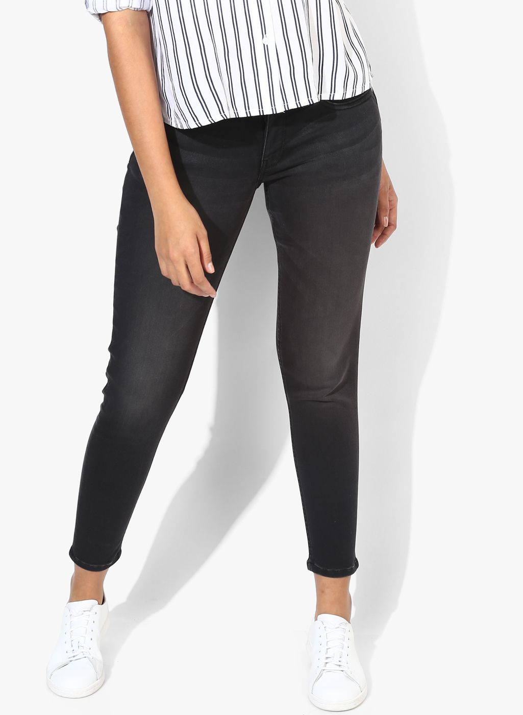 Pepe Jeans Black Washed Mid Rise Slim Fit Jeans
