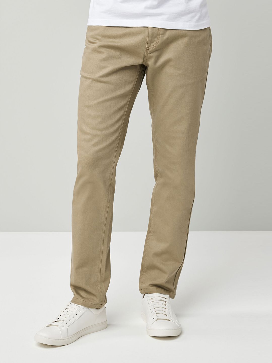 next Men Beige Slim Fit Mid-Rise Clean Look Stretchable Jeans