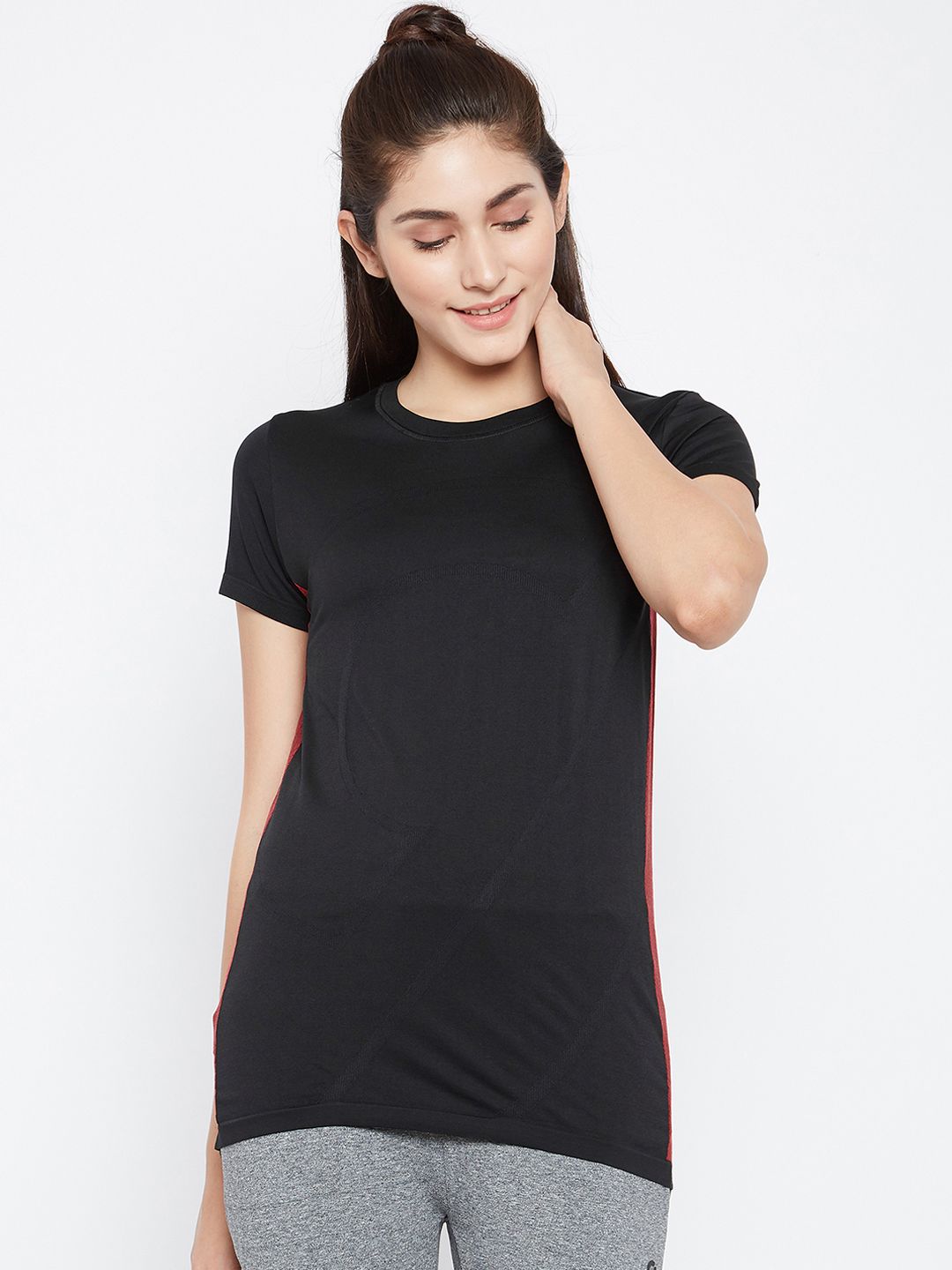 C9 AIRWEAR Women Black Solid Round Neck T-shirt Price in India