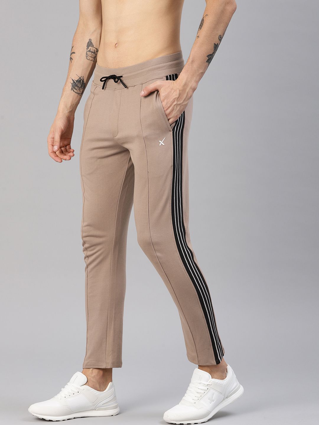 finz track pants