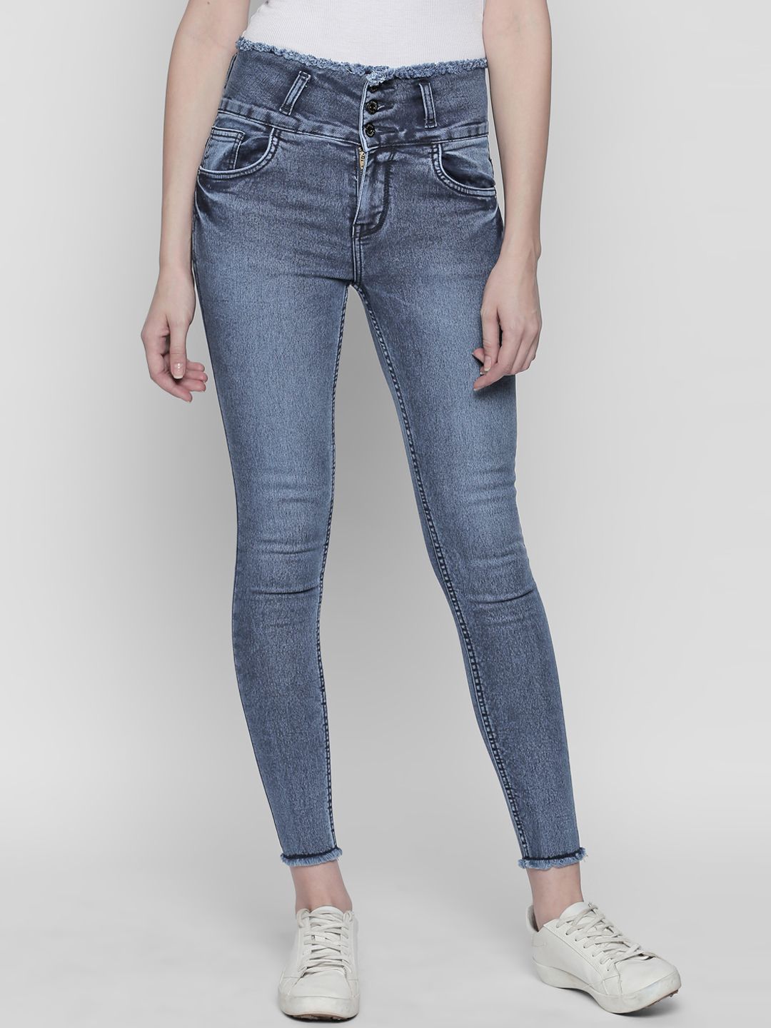 High Star Women Blue Slim Fit High-Rise Clean Look Stretchable Jeans Price in India