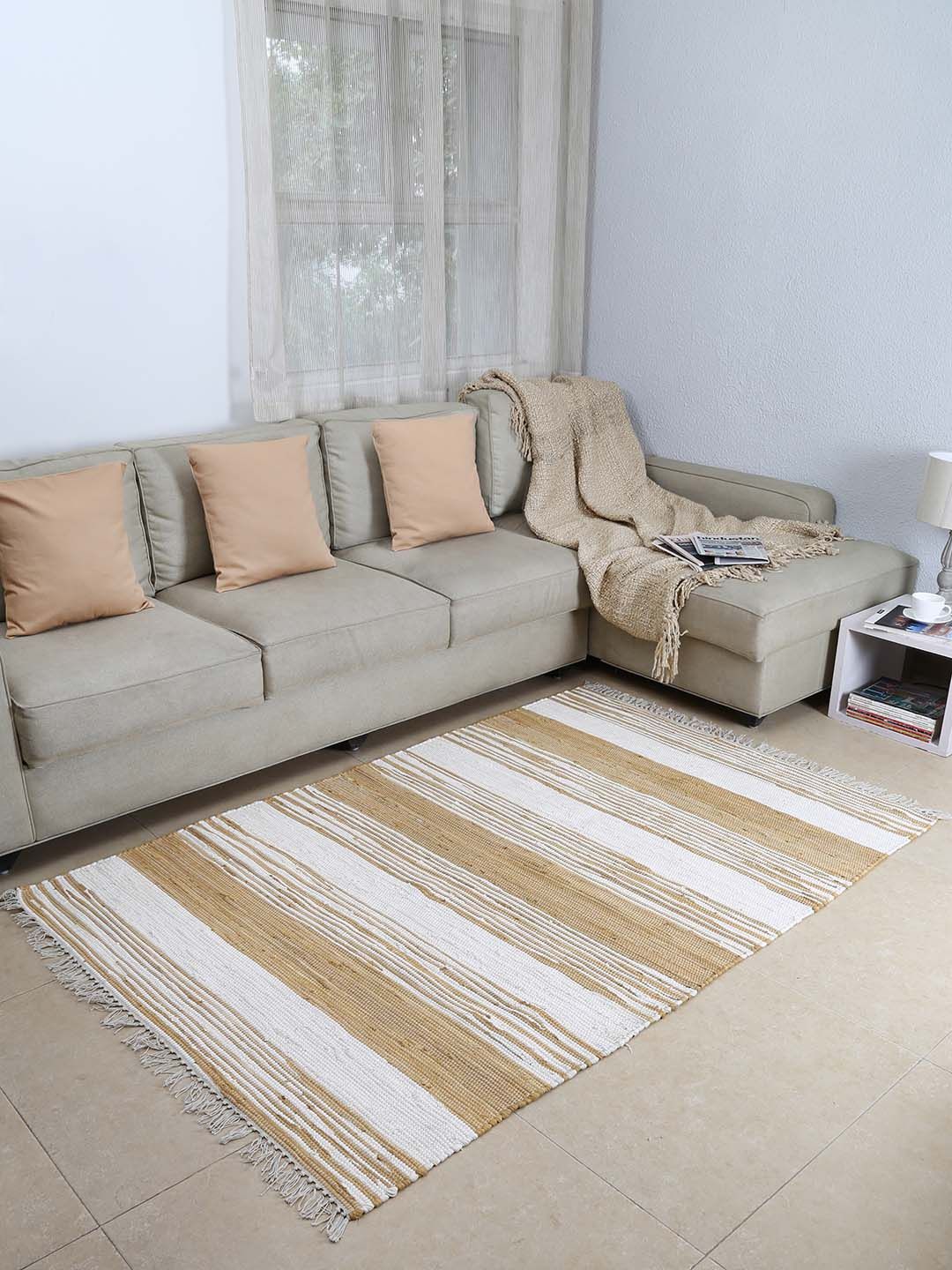 House This Beige & White Textured Dhurrie Price in India