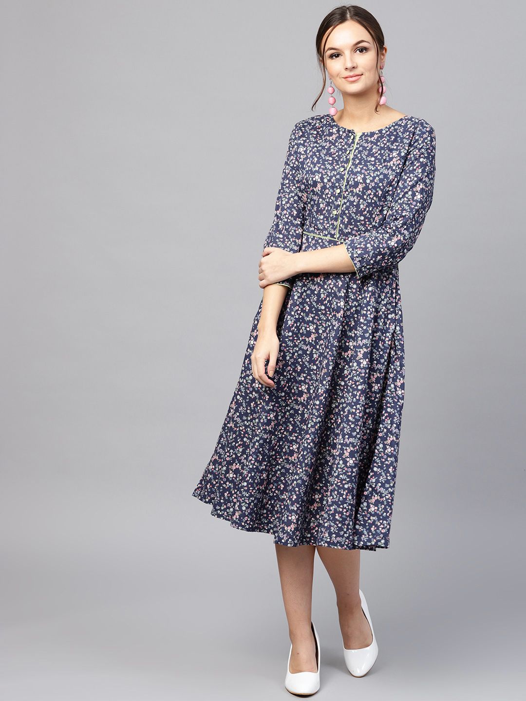 SASSAFRAS Navy Blue & Pink Floral Printed Cotton Fit and Flare Dress Price in India