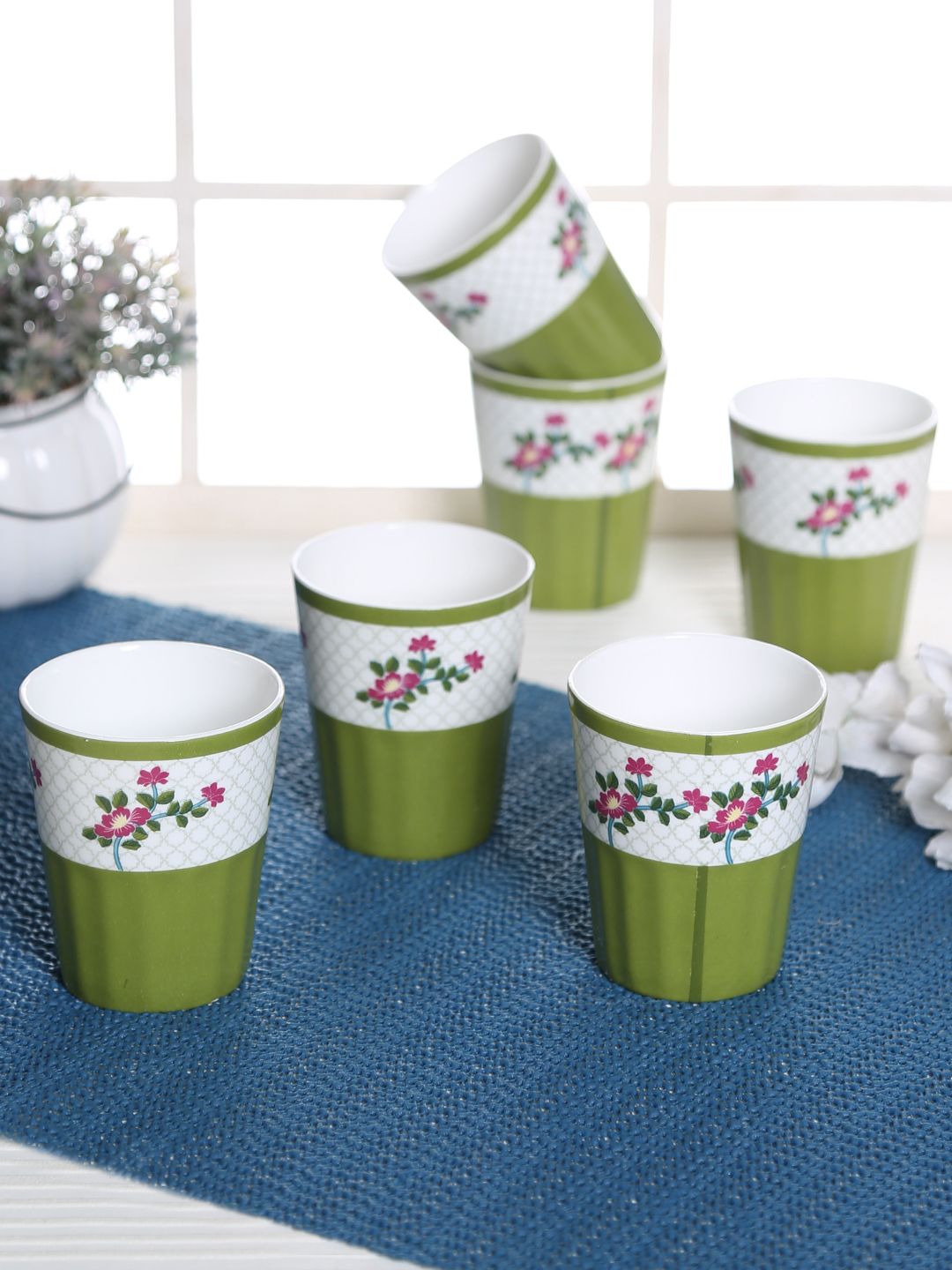 India Circus Set of 6 Green Printed Cups Bone China Set Price in India