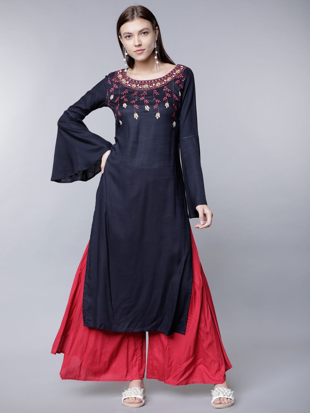 Vishudh Women Navy Blue & Red Solid Straight Kurta Price in India