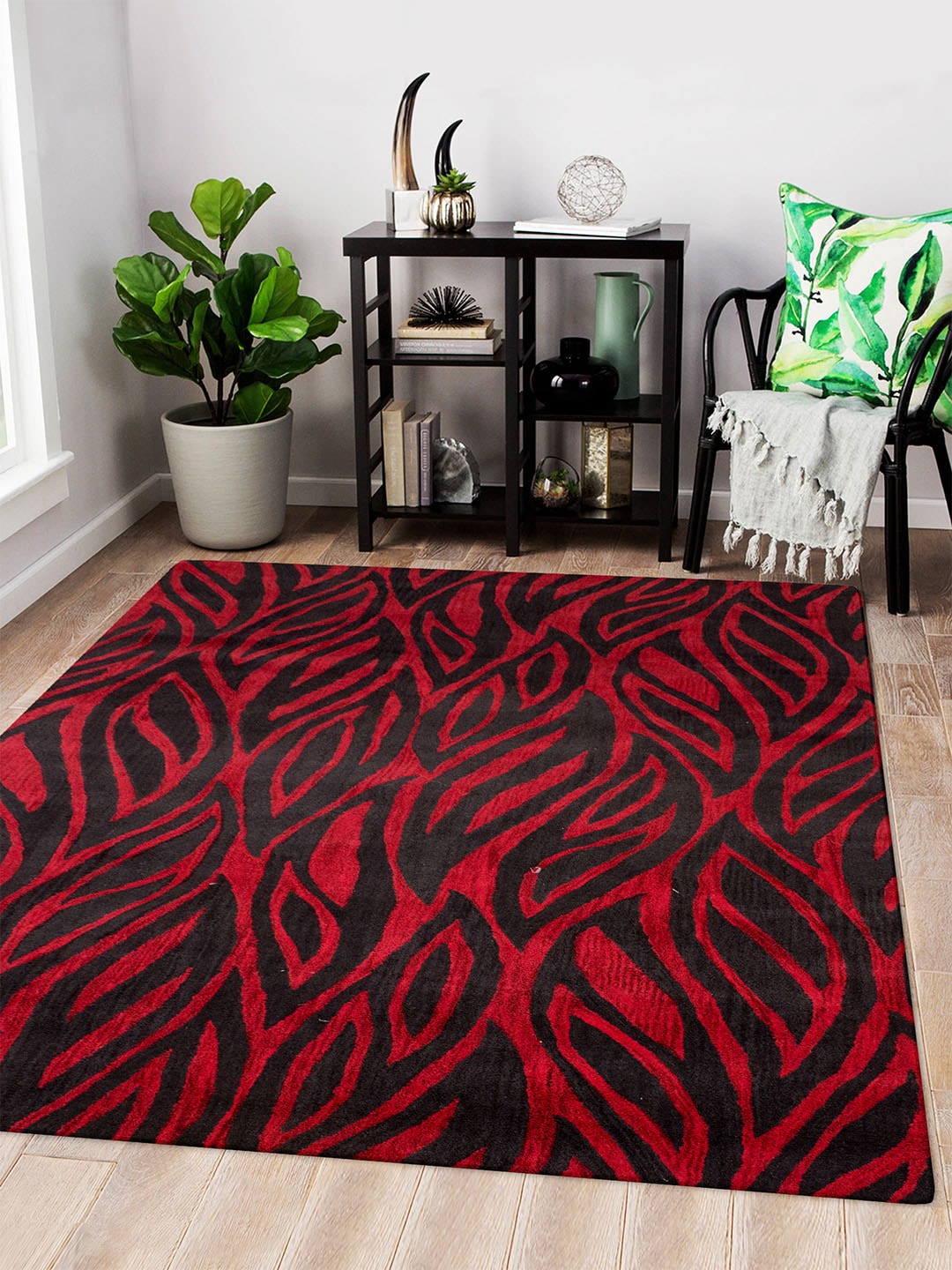 Story@home Red & Black Printed Carpet Price in India