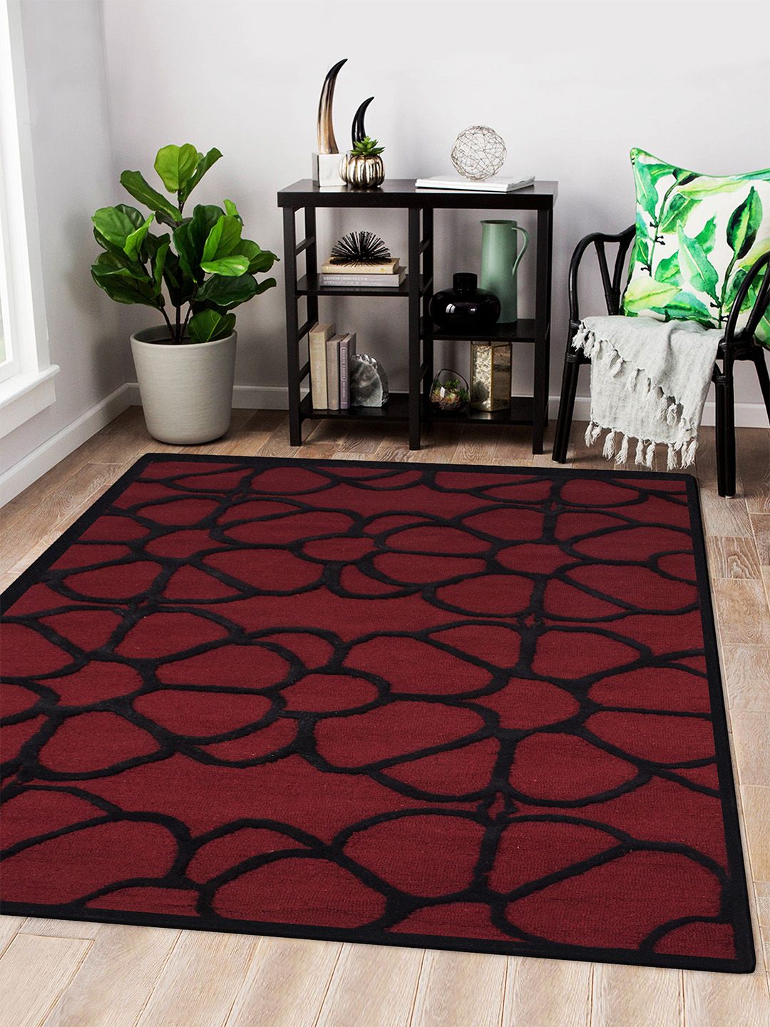 Story@home Maroon & Black Floral Printed Carpet Price in India