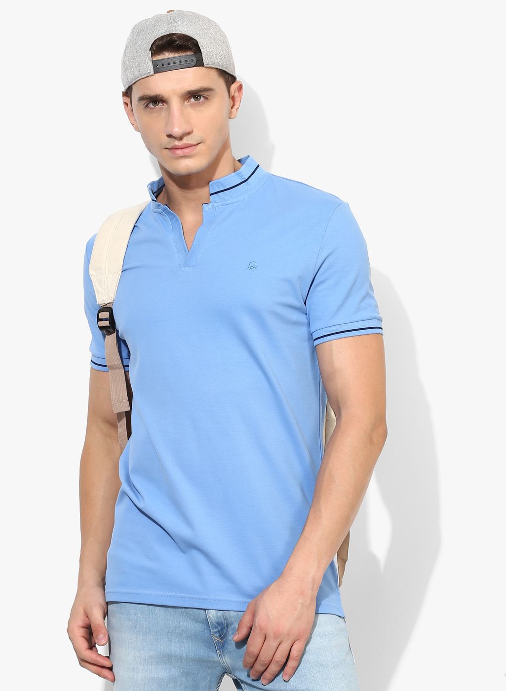 United Colors of Benetton Blue Solid Regular Fit Mandarin T-Shirt