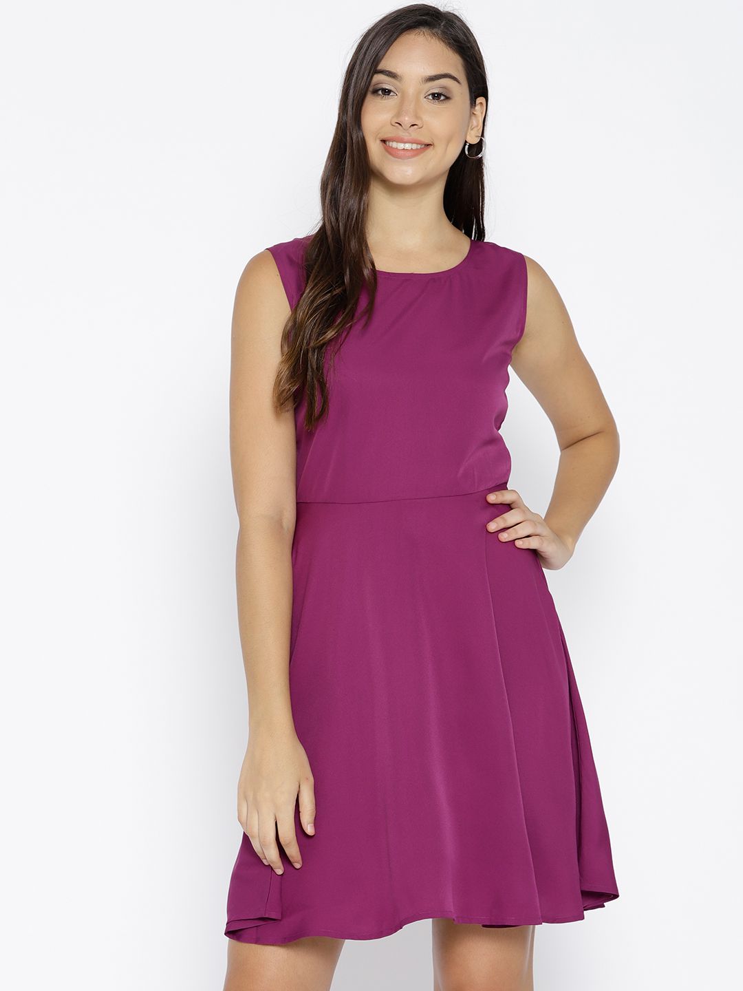 Watch - Dresses purple video Look - Dresses purple video