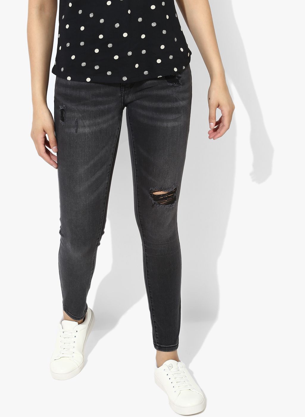 Deal Jeans Black Washed Mid-Rise Slim Fit Jeans