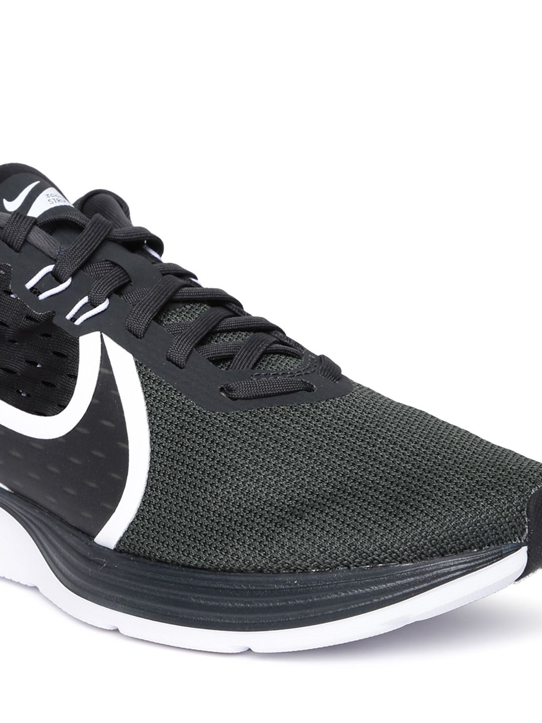 nike zoom strike 2 review