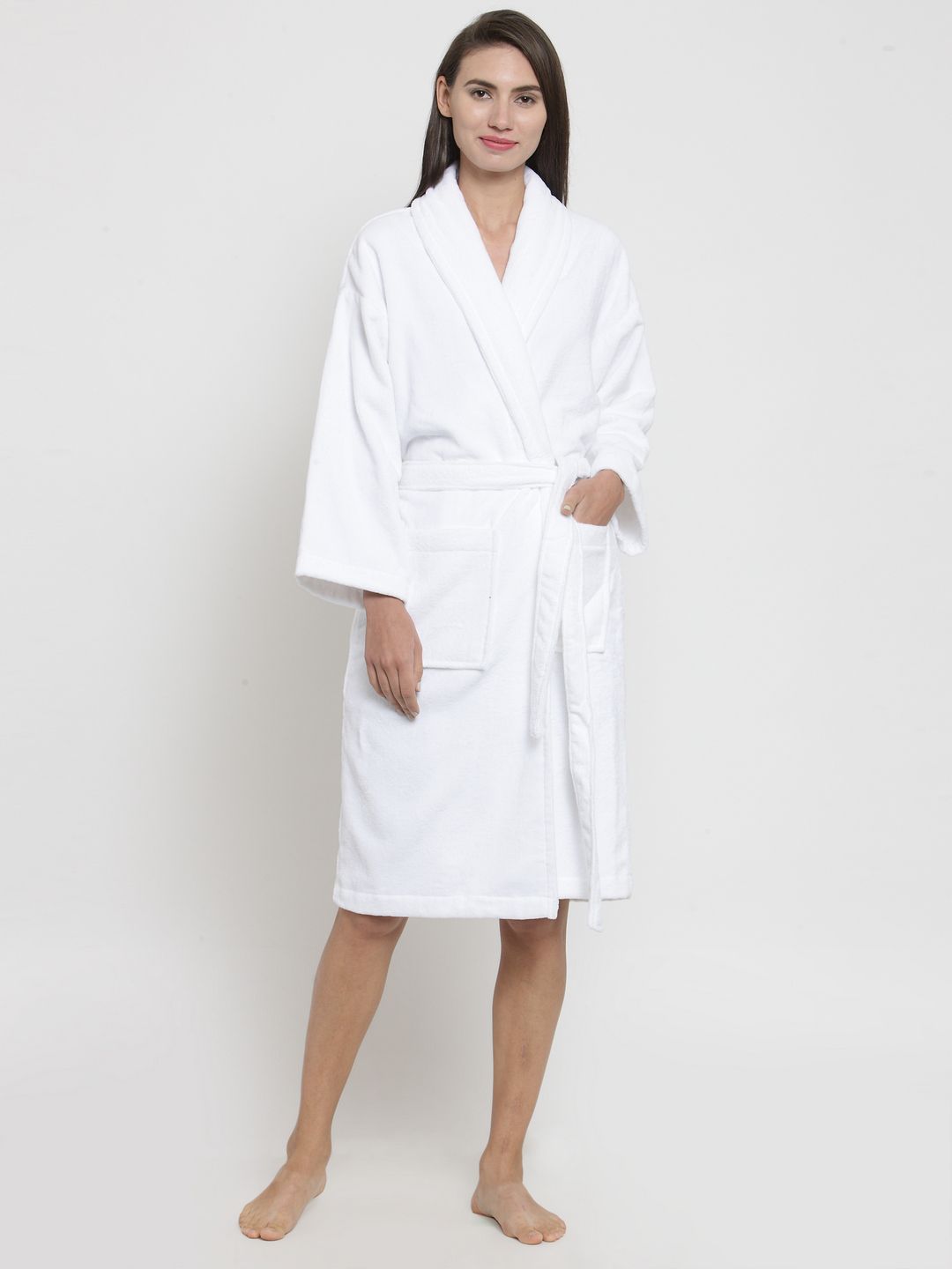 Trident Unisex White Solid Bathrobe Price in India