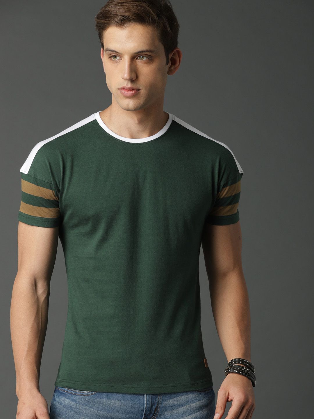 Roadster Men Green Solid Varsity Stripe Round Neck Pure Cotton T-shirt