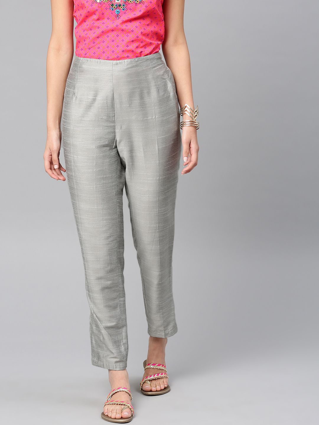 Vishudh Women Grey Regular Fit Solid Cropped Parallel Trousers Price in India