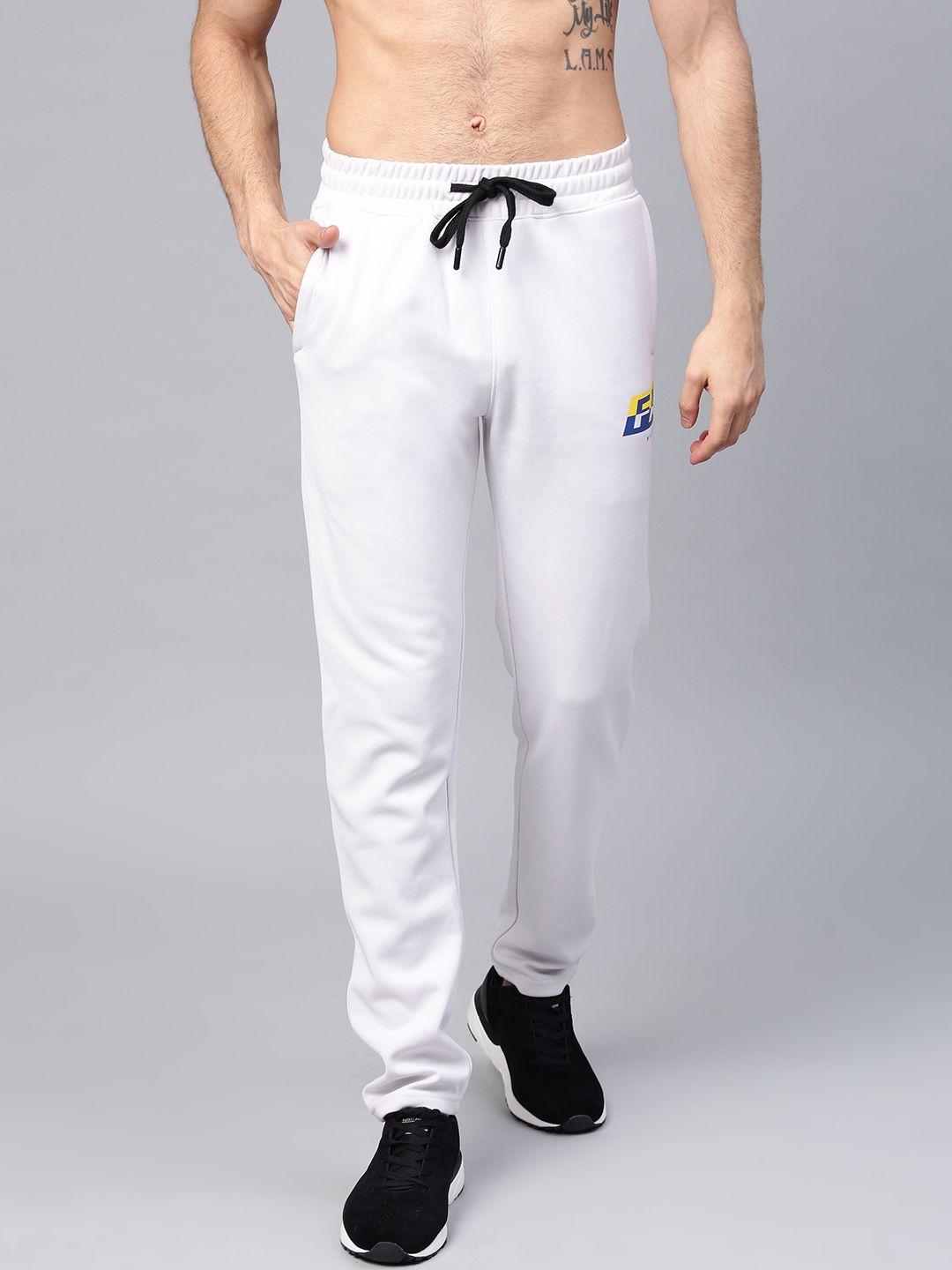 puma track pants myntra
