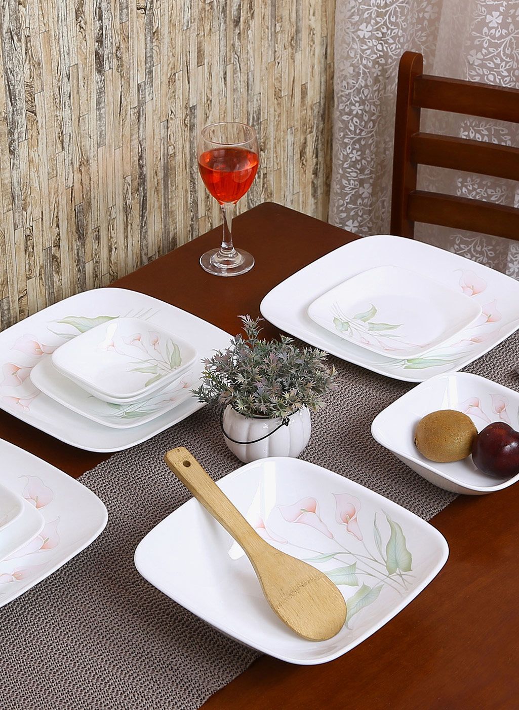 Corelle White Set of 6 Printed Glass Dinner Plates