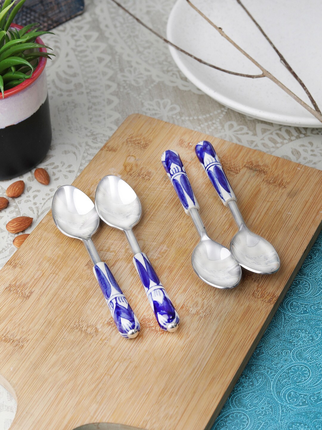 VarEesha Blue Set Of 4 Printed Ceramic Spoon Set Price in India